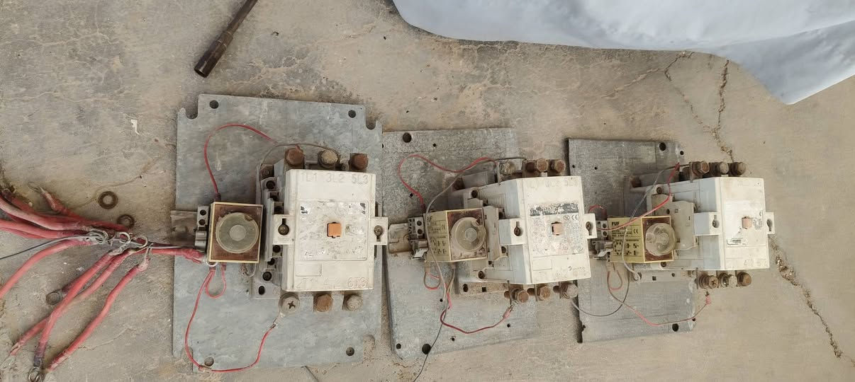 جونجكتر  العدد3 100 انبير لواحد مستعملات موسم واحد  نضيفات مكان بغداد ***********
