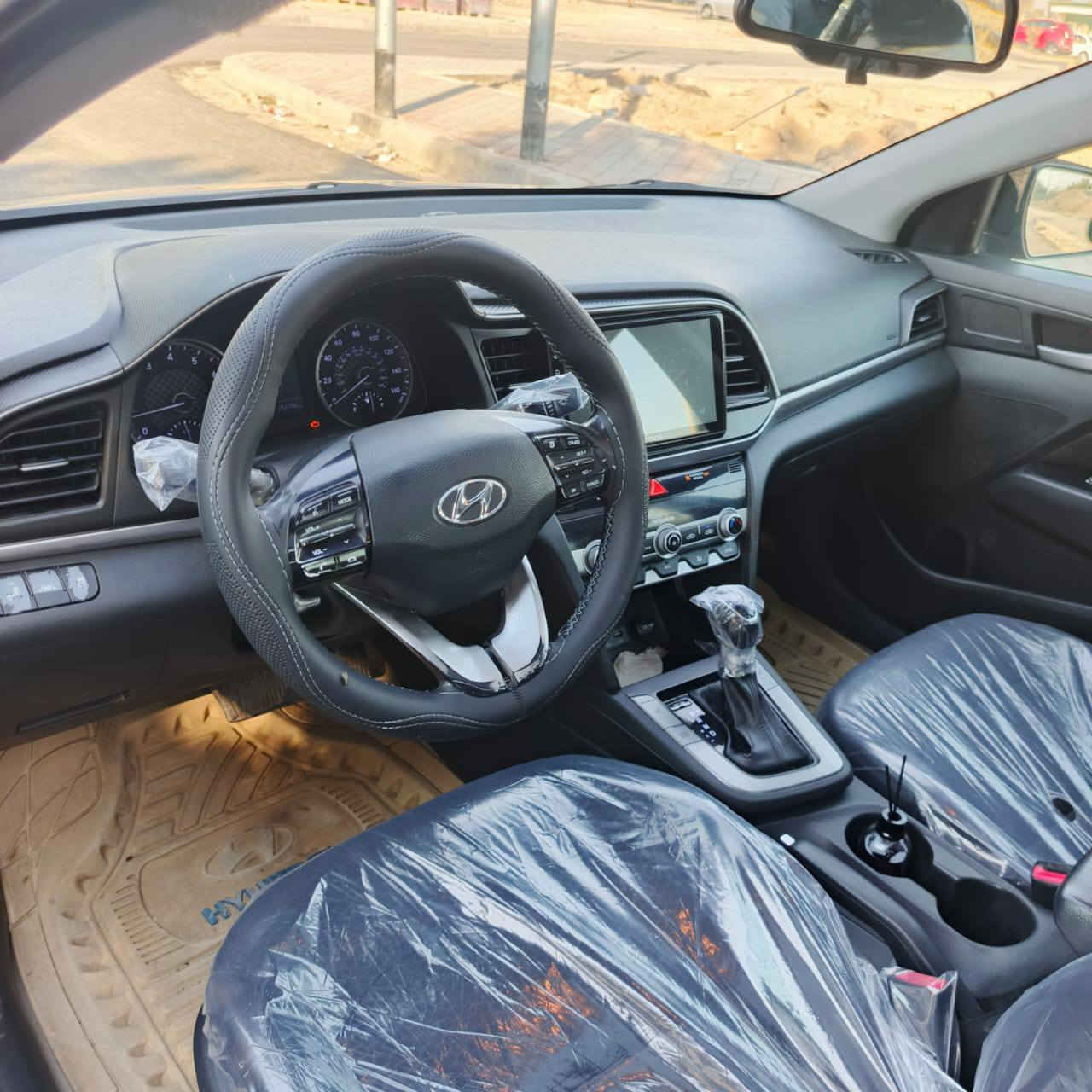 النترا 2019 وارد امريكي محرك 2000 دوش شرط ما مفتوح كير 6نمر بلادي
السياره داخله تقرير مياه امطار تعمل وتسير شرط 
السياره بدون تبديل 
بالعراق صار بيه صبغ جاملغ امامي وبنيد وداير الخلفي
السياره فول مواصفات
بصمه تشغيل وبصمة ابواب وبصمه جنطه وذكيه
فتحه سقف 
تحكمات جهتين وكامره
تدفئه بكشنات
تبريد شرط بيانو
حداديه شرط
منضومه زنون
تحديد مسار ونقطه عمياء
رقم بصره باسمي 
السعر 133 وبيه مجال بسيط ***********
