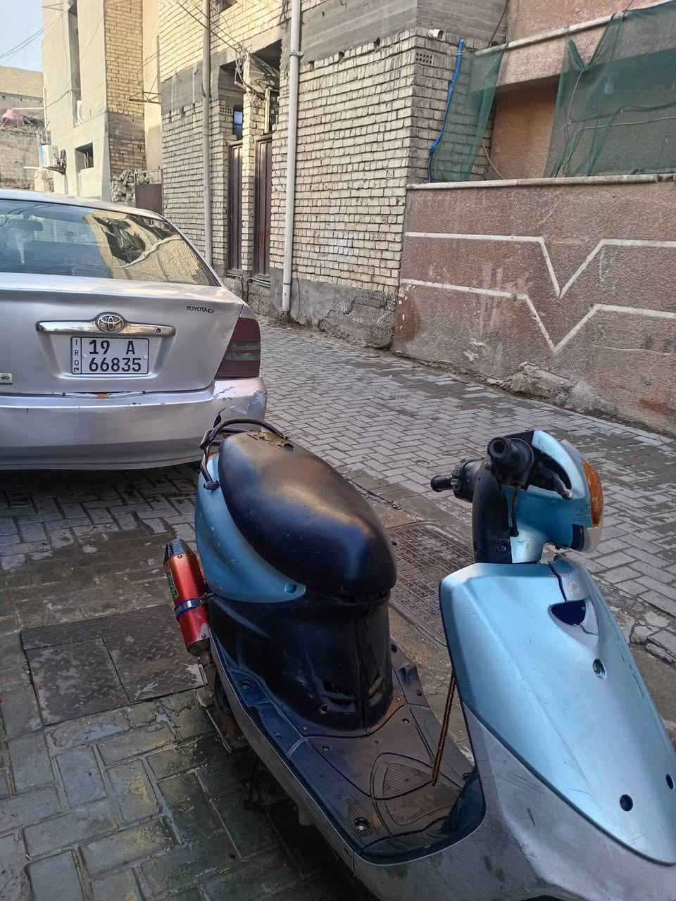 سلام عليكم دراجه ماكس قجمه نضيفه كلشي ما نقصهه السعر ٣٥٠٠وبيهه العنوان بغداد الشعب الرقم ***********
