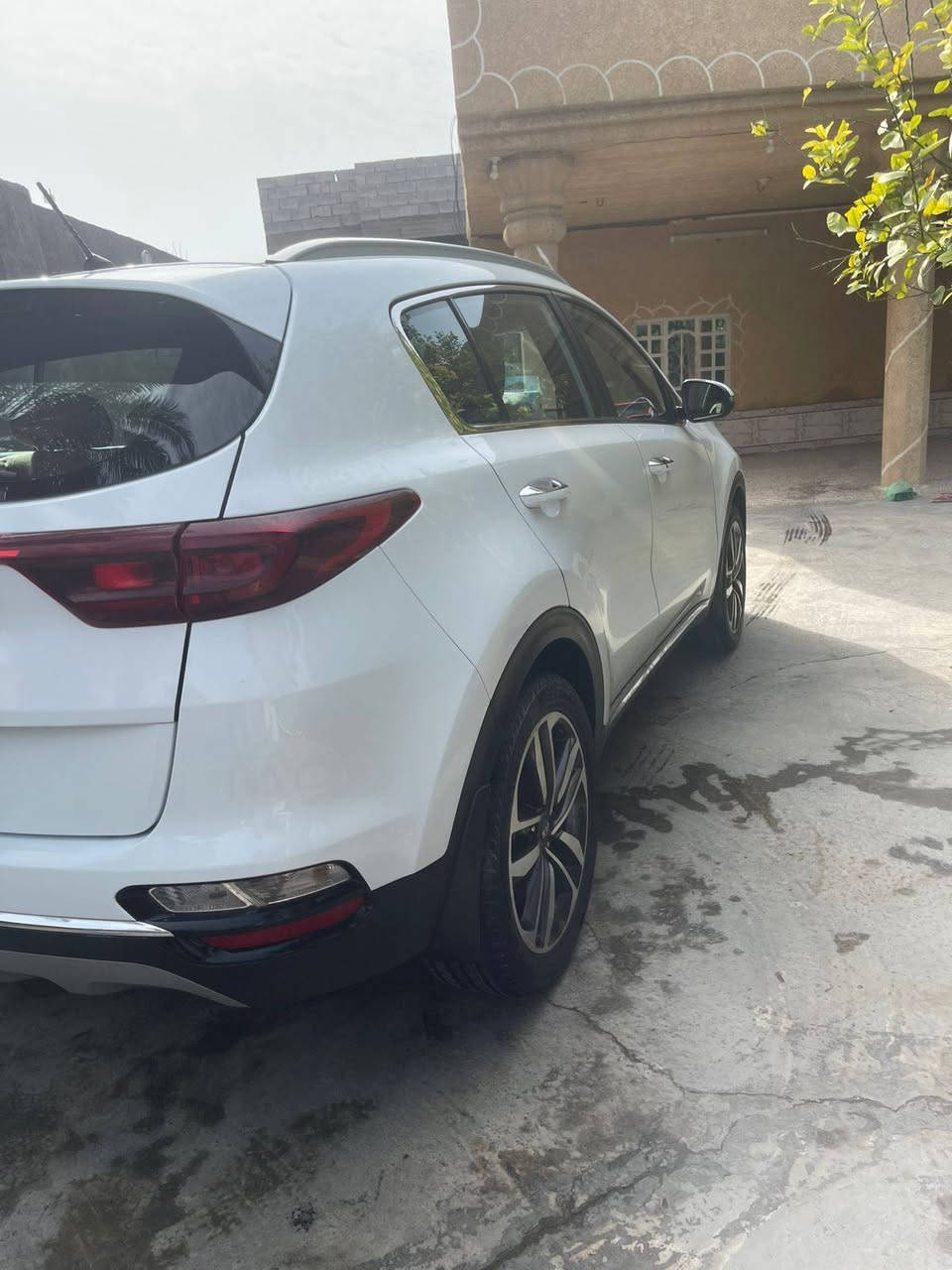 السلام وعليكم سبورتاج موديل 2019 خليجيه رقم بغداد باسمي هزه ورقم كله جديد كير مكينه مكفولات مواصفات فول عده البونرامه مكاني راشديه مال 💰 الحسينيه استفسار اتصال ***********
