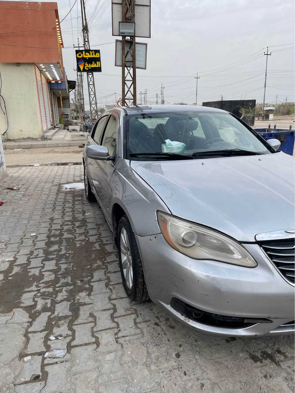 كرازيلر سي 200 موديل 2013 رقم بصرة سنوية نهاية ال 27 
السيارة جاهزة كير مكينة تبريد كهربائيات 
حدادة امامية كاملة نقص ربل مكينة 
الحدادة الخلفية تحتاج تبديل 
تحتاج صبغ السيارة 
تبريد جاهز 
السيارة مصبوغة حزام بسبب الجراد 
ابيع شوف العين تقتنع بخدمتك 
السعر 70 ورقة وبيها مجال 
البصرة شط العرب 
للتواصل *********** 964+ البصرة, العراق
