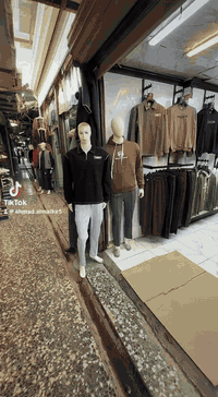 السلام عليكم محل ملابس للبيع مابي اي نقص كامل بسوق الكبير لاستفسار ***********
