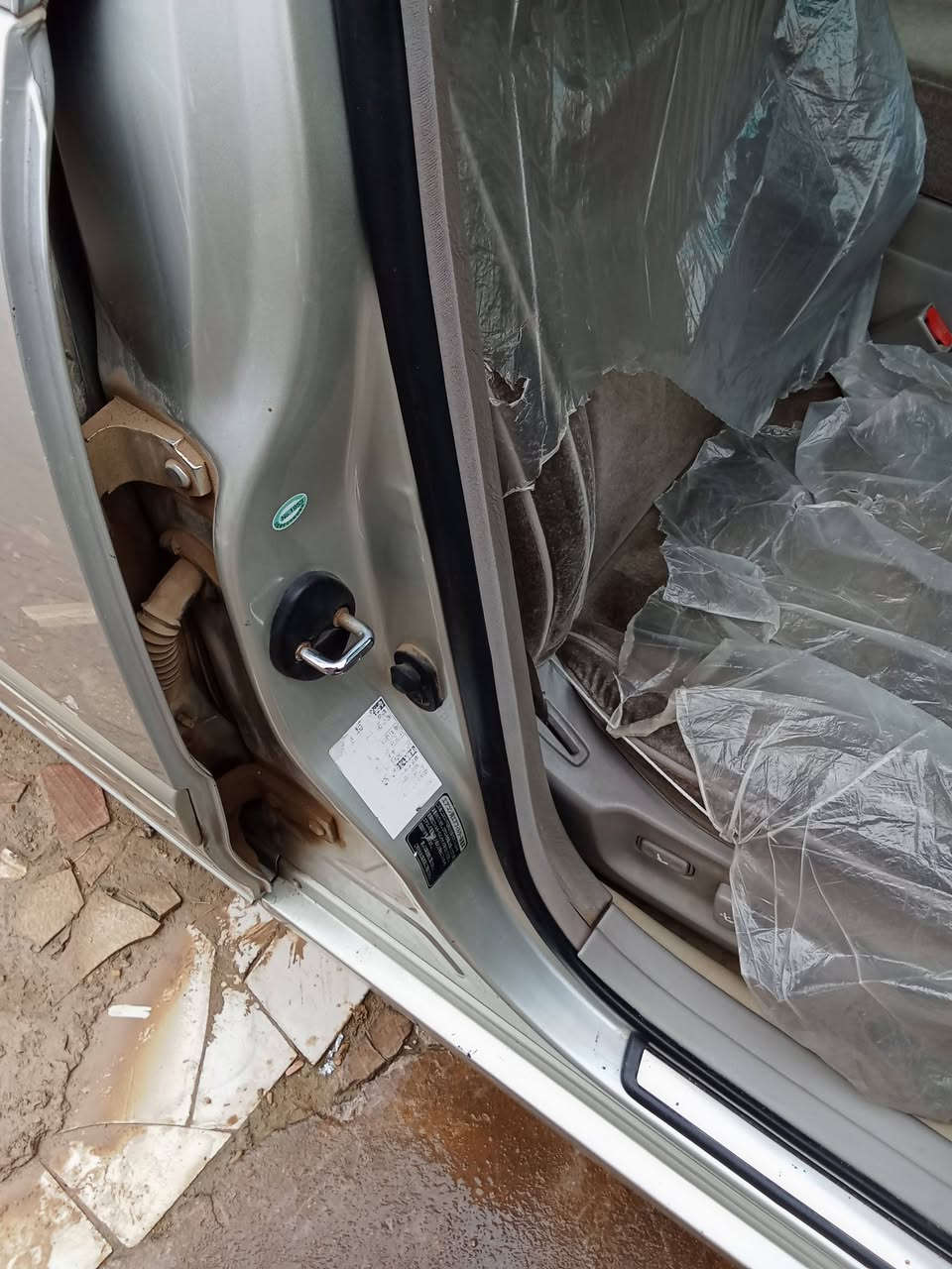 ملكه 2002 كريستال قرار 48 باسمي محرك دي فور كبير مكفوله كفاله عامه استخدام شخصي لون سلفر رقم نجف سعرها135 وبيها مجال لاستفسار الاتصال على الرقم ***********
