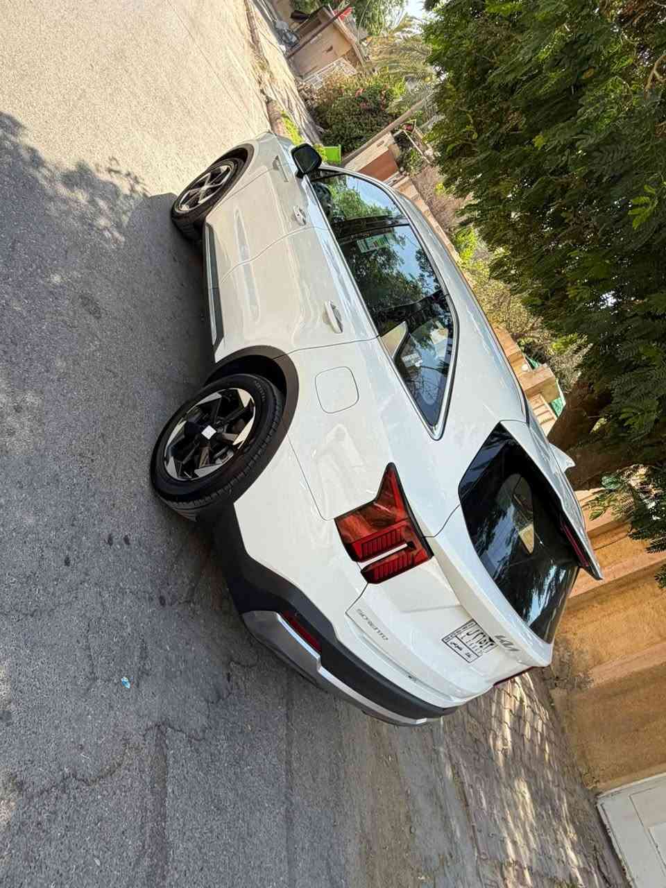 تحية طيبة للبيع موديل 2024 محرك 6 استندر  خليجي كفاله السعر 275 مجال قليل مكانه واسط قضاء الصويرة اتصال/ ***********
