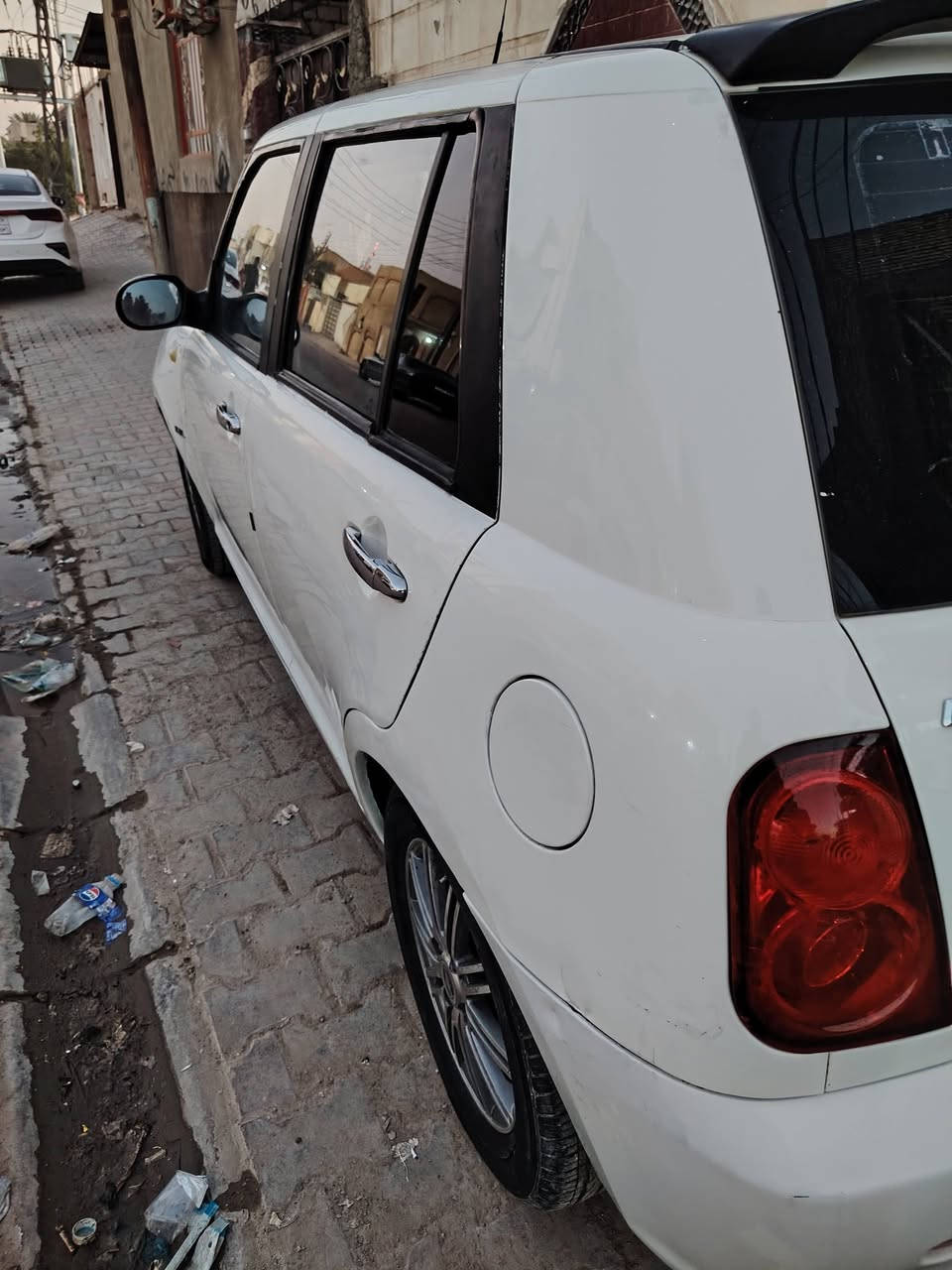 السلام عليكم يالله ليفان 320 موديل 13 كفاله كفاله من كلشي كير مكينه بلجيس حداديه جديده شاشه سياره مال جناي سنويه ل30 بااسمي اني المالك هزه جديده شرط ترايك وين متريد سعره 42 وبيه مجال لتواصل ***********
