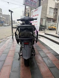 دراجة شحن لبيع نوعية دراجة سكنس ملف مالتها 2500w سعر 900 وبيهة مجال  د...