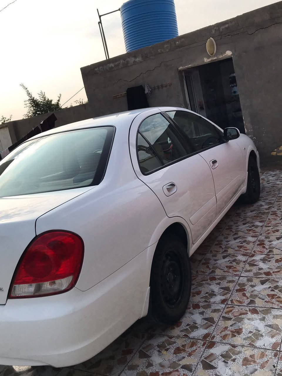 سلام عليكم للبيع نيسان سني موديل 2010 ياباني رقم بغداد الدولي بأسمي هزه جديده تحويل مباشر السياره كفاله عامه حتى الدعاميات  ماشيه 110الف  السياره جديده جداا اخت الزيرو محركه كير كفاله مامفتوح مكان السياره ذي قار الناصريه السعر البيع 130 ورقه اتصال على الأرقام ***********
          ***********
