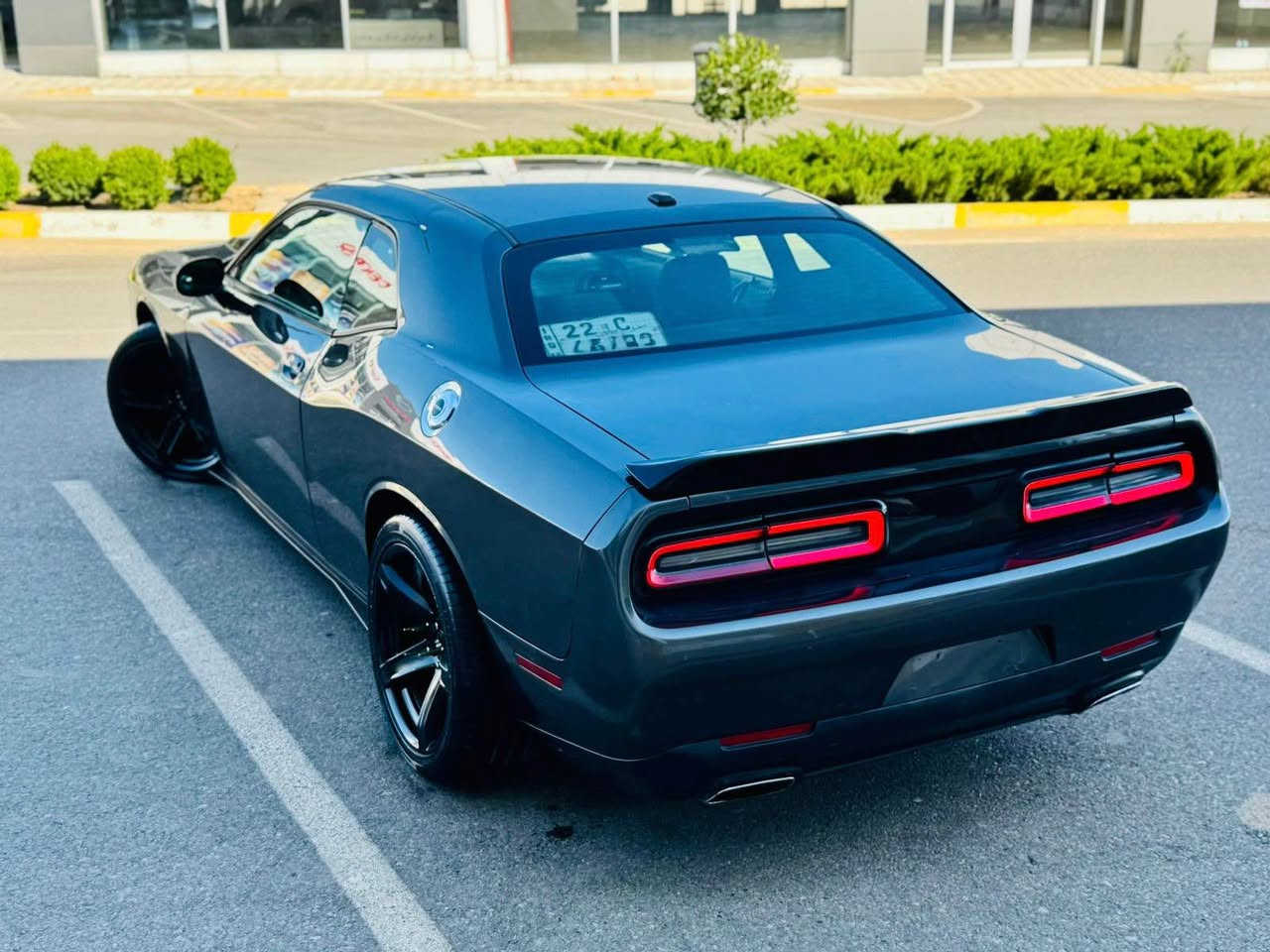 ﷽
                            DODGE CHALLENGER 2016 SXT
دوج جالنجر موديل 2016 SXT
لون ( نفطي )
_____________________________________
مكان🌆: سليماني               سعر💵: 136$🔐قفل 🔥
تليفون📲: *********** /// ***********
_____________________________________
▫️محرك V6 3.6L سته سلندر
🔹كير و محرك بشرط مامفتوح
🔹بدون صوت و بدون صرف و بدون خلل بشرط فحص

▫️سيارة محدث هيلكات دعامي و ويل لاحيات 🔥
🔹سيارة ( بيها تلات قطع صبوغ )
🔹سيارة حيل حيلوة جديد و نظيفة

▫️مواصفات
( بصمة - شاشة كبير - گير ماوص - كشن كهربا - شغال - لايت ليد - زينون - ڤوليوم - تحديد سورعة - بعد )

◽️اربع تايرات و ويلات جديد ويل هيلكات
🔹سيارة شرط بدون اى نواقص گير و محرك و حدادي و كاهرباى كل بشرط
سنوية و رقم و هزة جديد سنوي بأسمي 
🔹تحويل غرامة بشرط 
____________________________________ السليمانية, العراق
