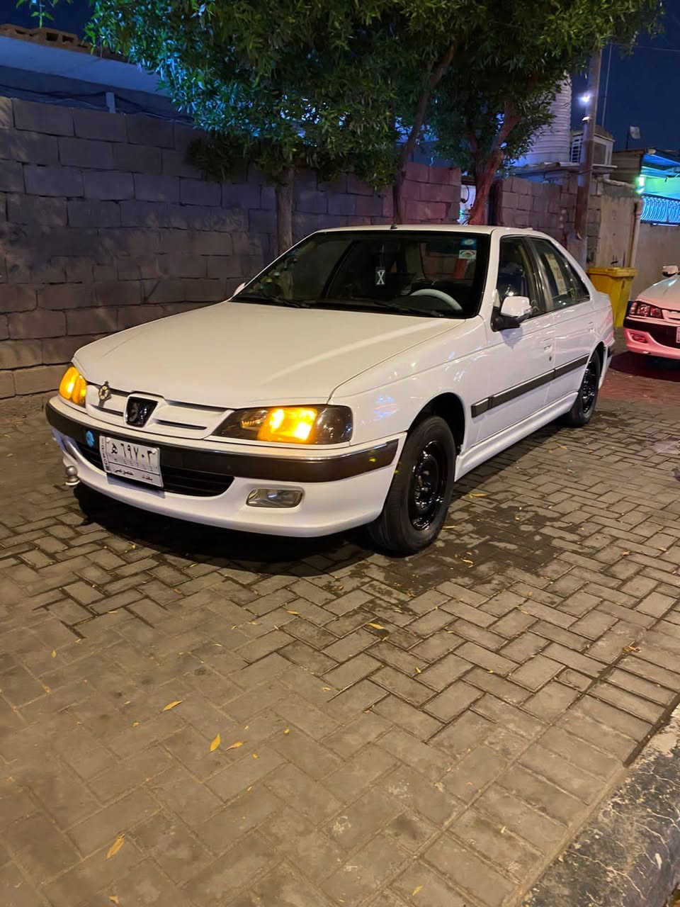 بيجو بارص موديل 22كفاله حرة   مكان بصرة سعر 77 وبيهه مجال شراي يجي واتساب ***********
