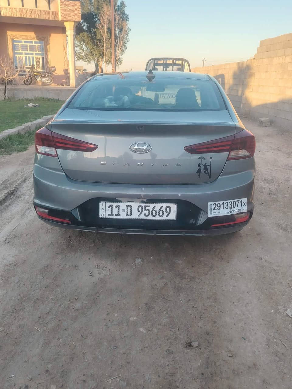 السلام عليكم النترا 2019 وارد امريكي حادث مثلث سياره حلوه خير من الله كير ومكينه  خير من الله  وتبريد وحداده سياره باسمي مكاني بغداد ابو غريب *********** بي واتساب
