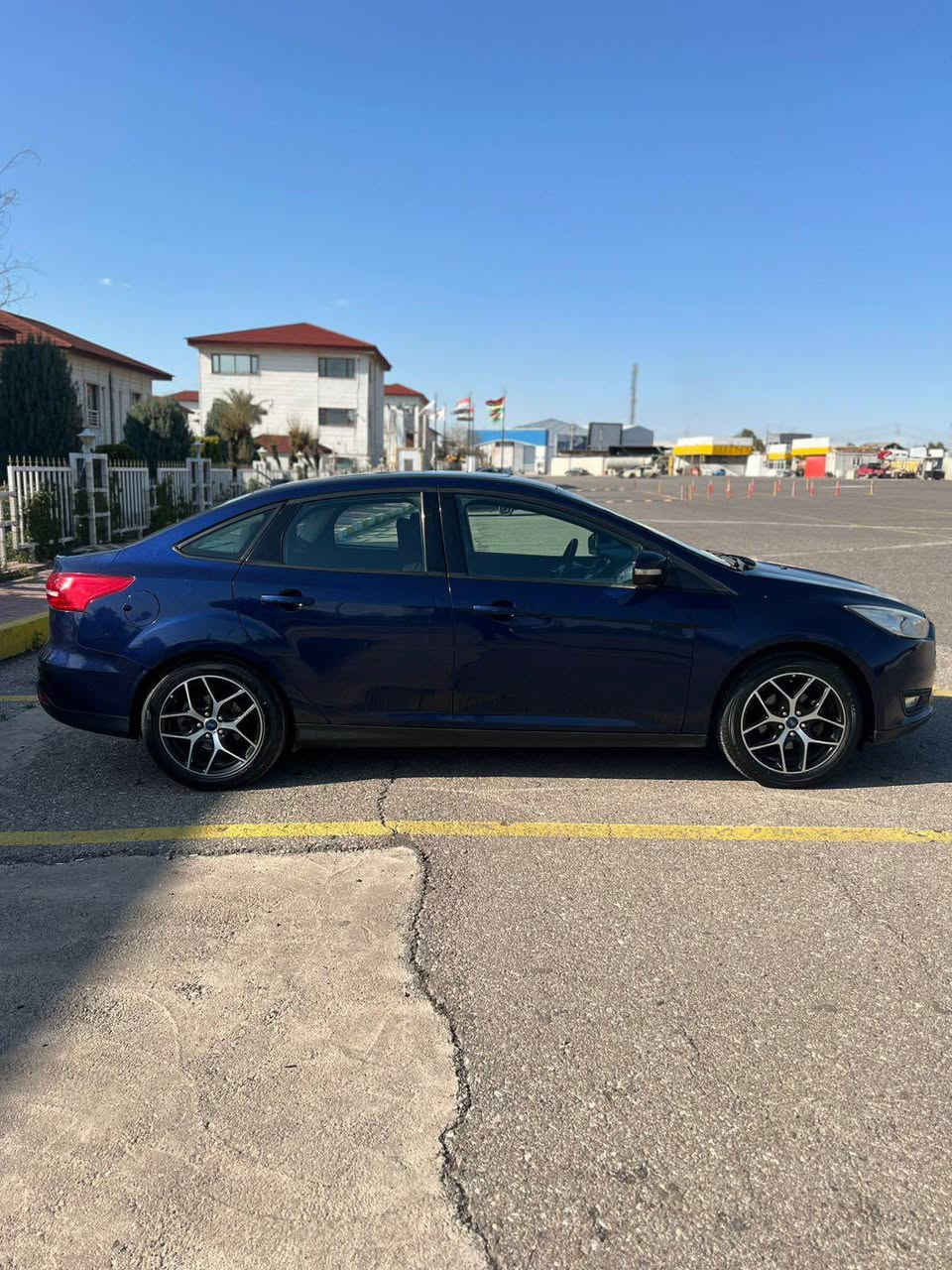 فۆرد فۆكس 2017 SEL
مەكینە ۲٠ مەرغوب تحدید سورعە ، كشین هیتەر ،سوکان هیتەر،شاشەگه وره،ناو ٧ ره گ ،ئاوێنە هیتەر، سقف سلایت
بۆنیت و چاملخ بۆیاغە ناوی گرتیە
ایرباگی سوكان و دەشبول أربيل, العراق


**إذا كنت صاحب هذا الإعلان وتريد حذفه لأي سبب، رجاءا أرسل رسالة إلى الدعم الفني**