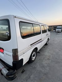 يورفان • ٢٠١٠ • مكينة زينة