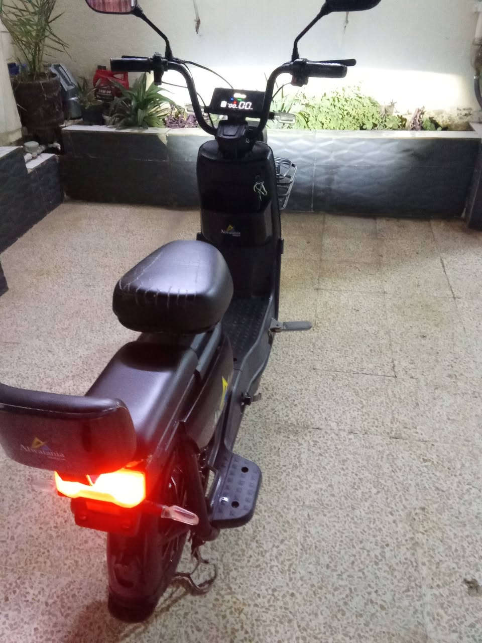 سلام وعليكم درجه شحن نظيفها  كلها شغاله للبيع حجم 14 والسعر 175 وبيها مجال المكان موصل جانب الأيمن منطقة اصلاح الزراعي الانتصال خاص او عالرقم ***********9
