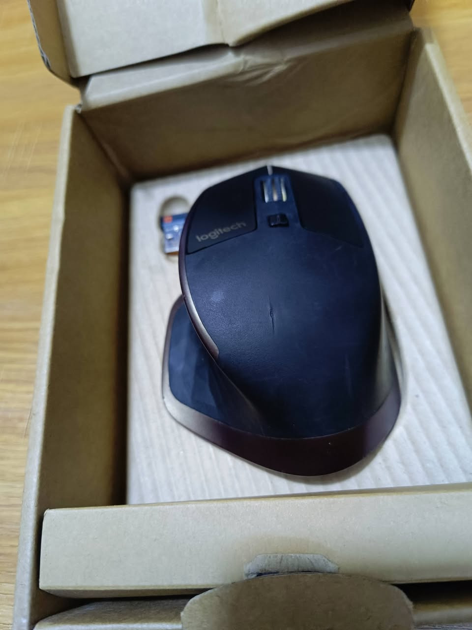 ماوس لوجتك mx master 3s مستخدم
السعر 60 الف شامل التوصيل


**إذا كنت صاحب هذا الإعلان وتريد حذفه لأي سبب، رجاءا أرسل رسالة إلى الدعم الفني**