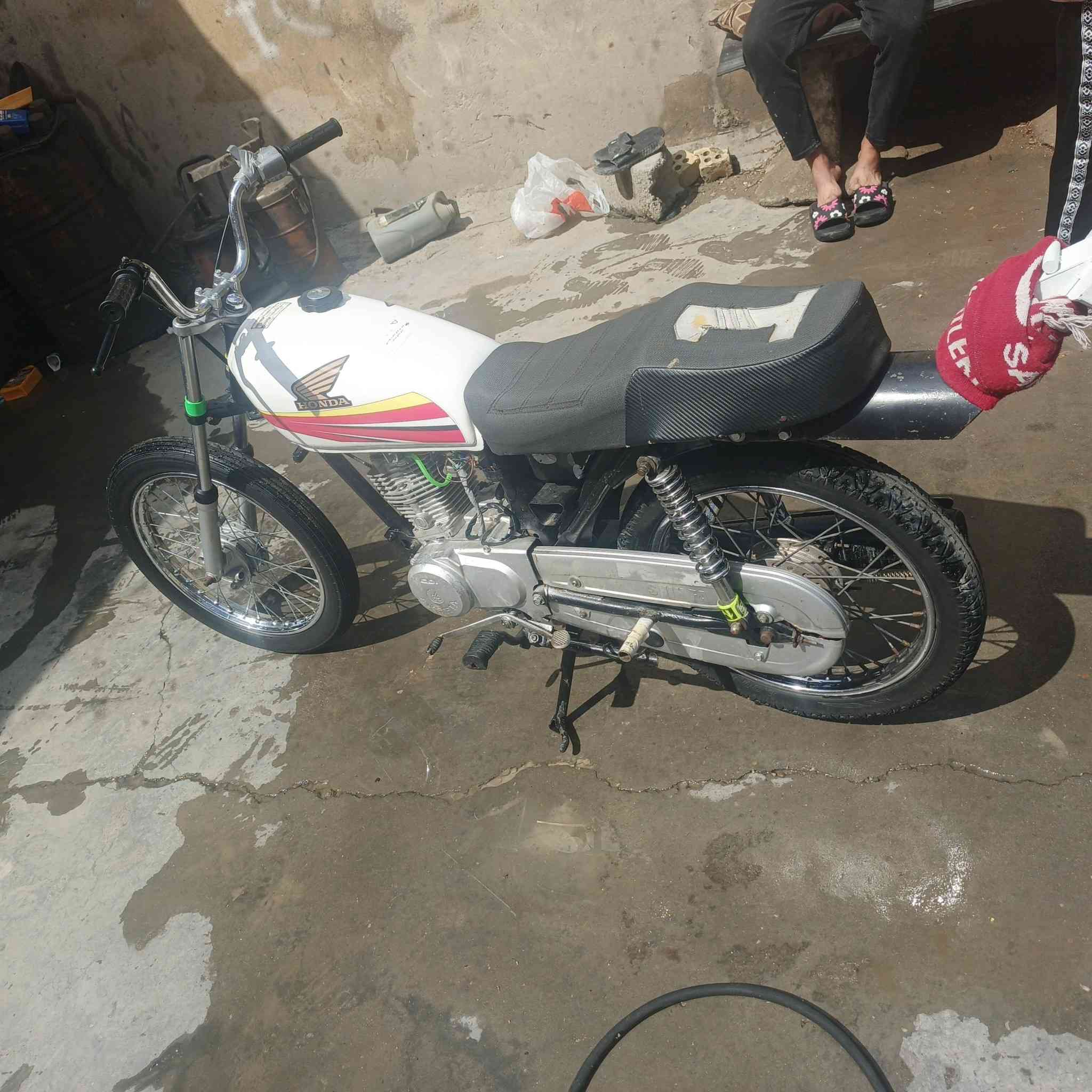 السلام عليكم دراجة حربية للبيع ارشا  المكان المعامل العماري السعر 350وبيهة مجال قليل حك الجية مستعجل


**إذا كنت صاحب هذا الإعلان وتريد حذفه لأي سبب، رجاءا أرسل رسالة إلى الدعم الفني**