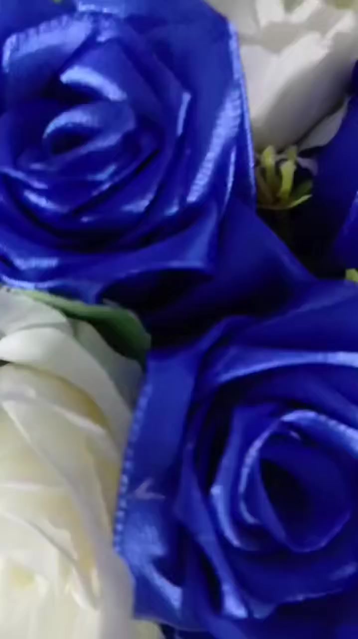 باقات ورد دائمي سعر الباقة 25مع توصيل متوفر خدمة توصيل


**إذا كنت صاحب هذا الإعلان وتريد حذفه لأي سبب، رجاءا أرسل رسالة إلى الدعم الفني**