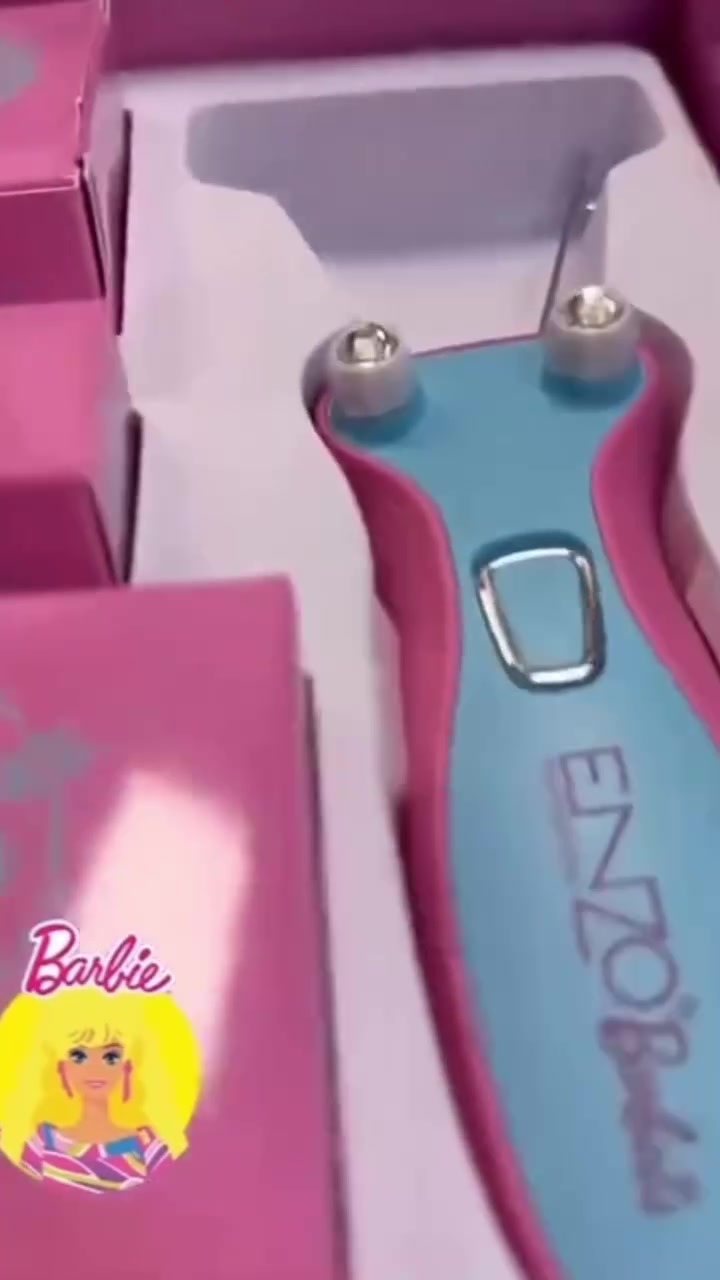 حفافه ENZOباربي الاصليه 
ماكنه حفافه وجه من أنزو بشكل جديد
كلش مفيده وعمليه وسريعه مجرد تركبون الخيط بالمكان 
وتشغلوها وتبدون تشيلون الشعر من مكان الي تريدوه رقيقه على الوجه وابد متاذي 🩷😍كـوزمتك امير
#مجمع شاكر رضا طابق السرداب 
متوفر توصيل داخل وخارج خانقين 🚚📦


**إذا كنت صاحب هذا الإعلان وتريد حذفه لأي سبب، رجاءا أرسل رسالة إلى الدعم الفني**