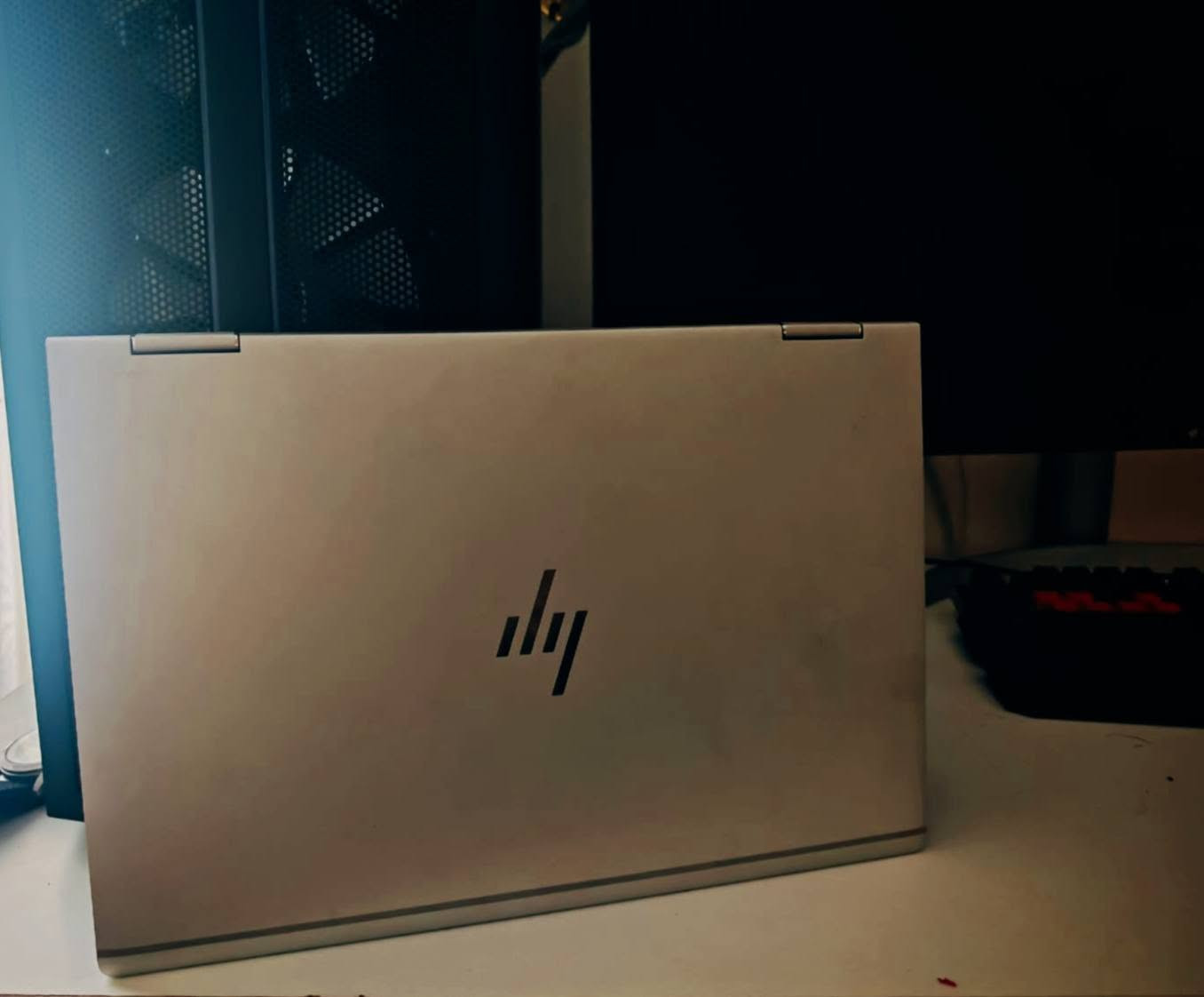 السلام عليكم لابتوب hp المواصفات مثل ما في الصورة الابتوب نظيف جداا الشاشة لمس
للتواصل واتساب ***********
