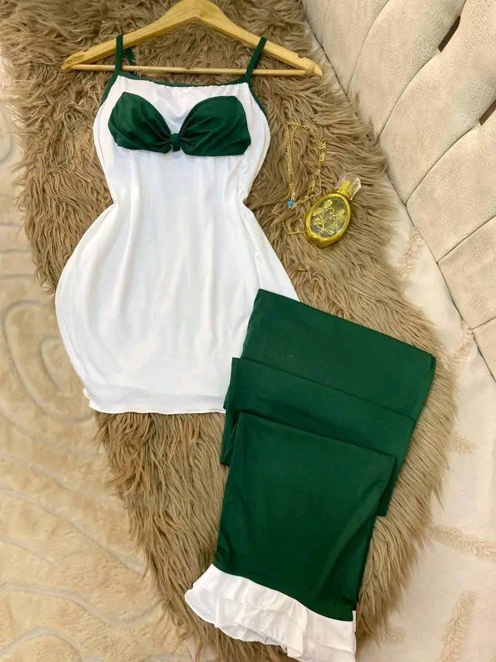 بجامه فانيله الاصلي سعره 12
موديل فيونكه بالصدر وكركش
فري سايز ايلبس كل القياسات 
للحجز والاستفسار التواصل خاص 
توصيل بغداد ومحافظات 5


**إذا كنت صاحب هذا الإعلان وتريد حذفه لأي سبب، رجاءا أرسل رسالة إلى الدعم الفني**