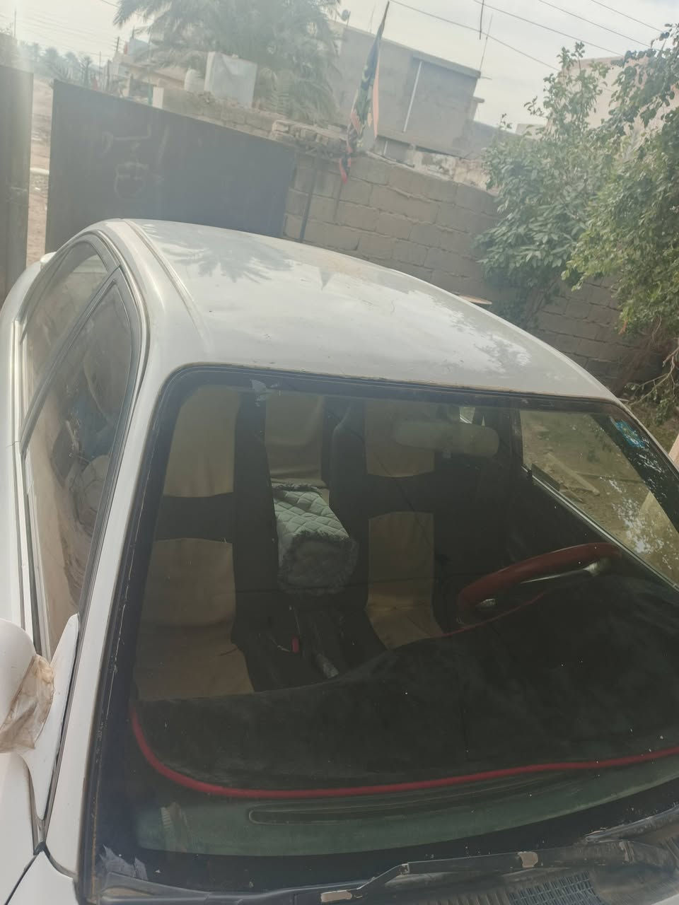 السلام عليكم كورلا 1992 مكينه خير من الله كير أوتو خير من الله مكينة لا تبخير ولا تنقيص السياره بلاديه ما عده ضربه قليله كلش بالبنيد والجاملاغ اليمنه قليله كلش ومبيه بالصوره حتى ما مصبوغه دواخل خير من الله تحويل ثاني يوم بسمي رقم انبار مشروع وطني السعر 53 وبيها مجال العنوان ديالى الخالص سراجق ه***********/***********
 السنويه صارلها شهر من نافذه
