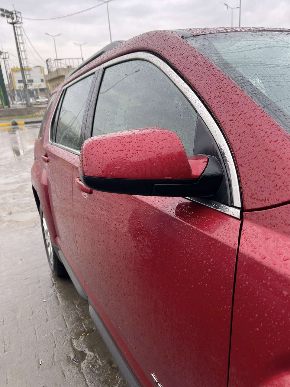 سلام عليكم جمسي تيران 2013 باسمي تحويل مباشر
محرك 2400 بي تبخير 
حداديه جديده 
تخم تاير جديد 
تبريد تدفئه كهربائيات جاهزه من كلشي اي نقص مابيها مكان السياره بصره باسمي رقم جديد  
رقم ***********
السعر 95
