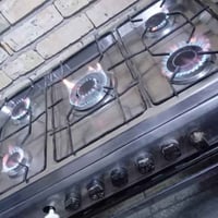 الملحق • الفرن • الطباخ