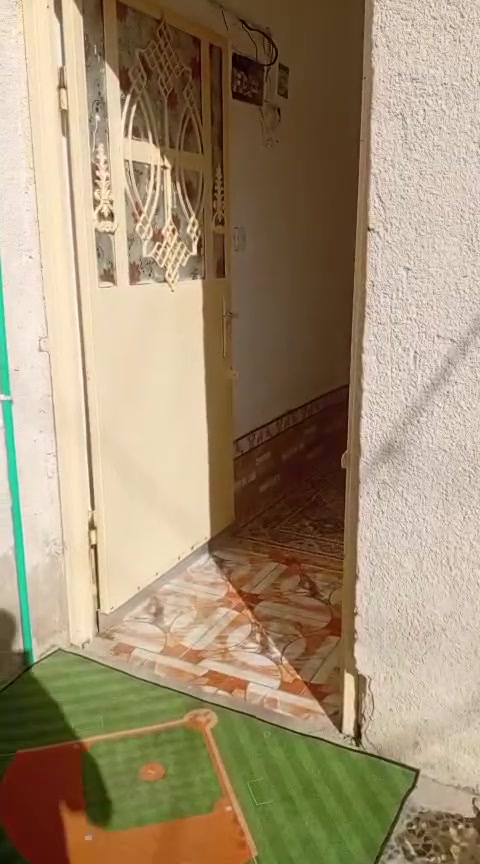 سلام عليكم..
بيت للبيع بل دوانم مقابيل شارع 60 
خط ثاني ماء/ كهرباء/تبليط /مجاري كله متوفره 
للاستفسار اكثر مراسله واتساب ***********
