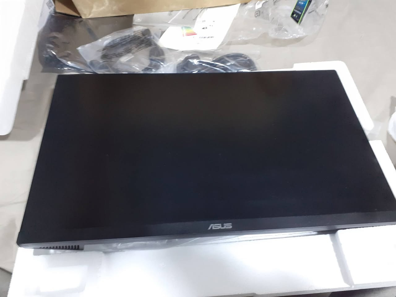 شاشه للبيع
١٠٠ هيرتز 

١٠٠الف


**إذا كنت صاحب هذا الإعلان وتريد حذفه لأي سبب، رجاءا أرسل رسالة إلى الدعم الفني**