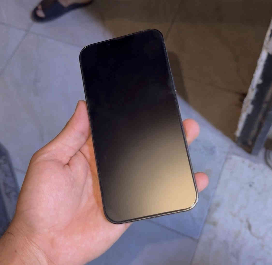 السلام عليكم ايفون 13 برو ماكس ذاكره 128 مكفول كلشي مابي فقط السيم كارت منطي تخطي  مكاني نجف السعر 550 وبي مجال شويه
***********
