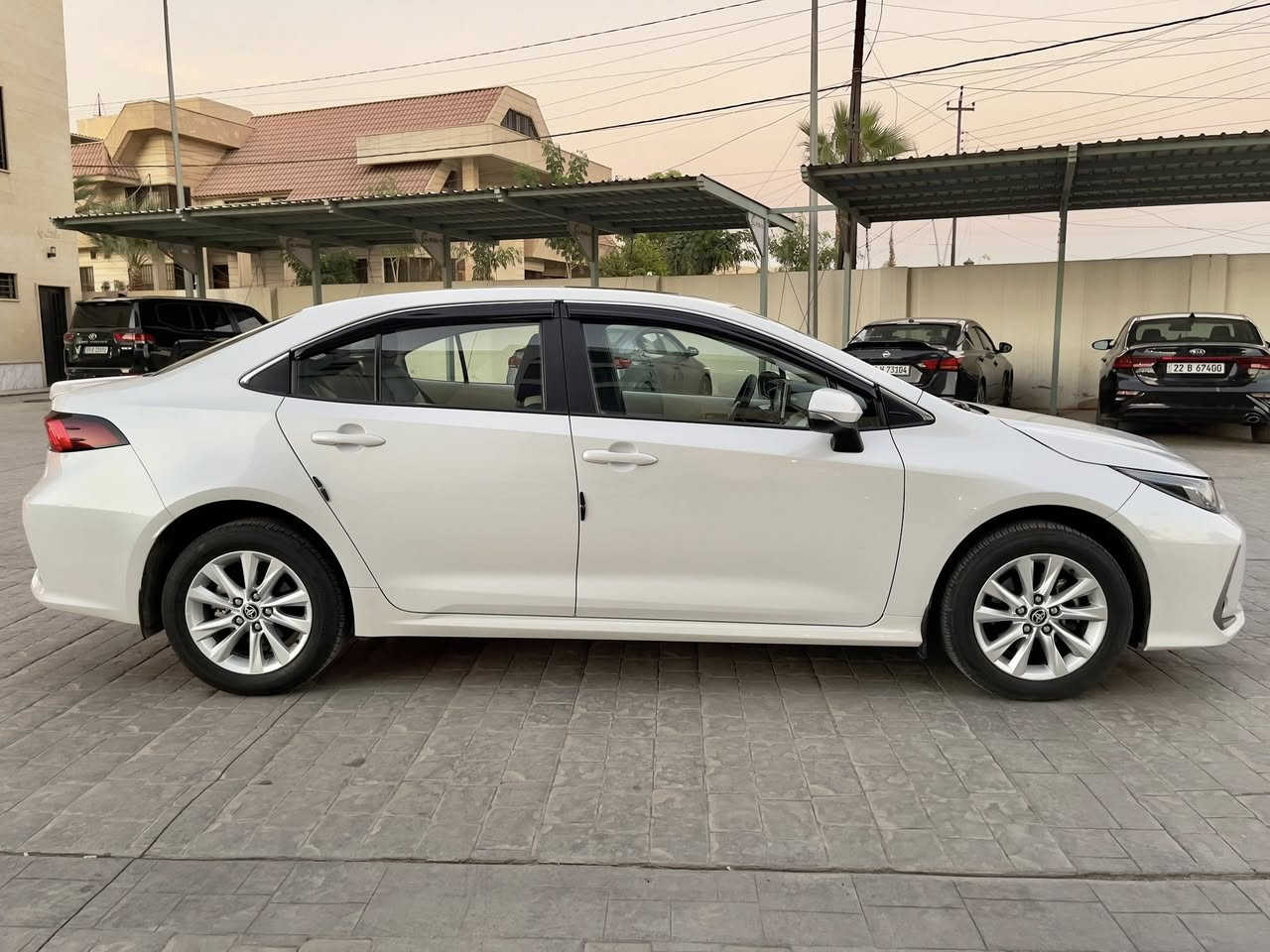 🔹كورولا 2023 خليجي بانزين
⭕️ شركة وكالة (جيهان)

⭕️ جميع مواصفاتها اصلية من الشركة 

🔹( السعر 182 ورقة )  

🔹محرك 1800 GLI (بنزين فقط)

🔹ماشية 33 الف كيلومتر 

🔹مرقم دهوك ( 24 ) 

🔹 بدون حادث بدون صبغ شرط

🔹عداد السرعة ديجتال 

🔹 سلايد (فتحة سقف)

🔹 تشغيل بصمة + دخول ذكي

🔹تبريد شاشة  ( امامي + خلفي )

🔹حساس امامي

🔹 حساس خلفي

🔹حساس ضغط الاطارات

🔹شاشة ابل كار بلي  + اندرويد اوتو 

🔹كاميرا خلفية  دوارة

🔹مود درايف ( Eco + Normal+ Sport )

🔹تحكم ستيرن 

🔹مانع انزلاق 

🔹اشاير + مرايه جانبية كهرباء 

🔹الانارة الداخلية زينون 

🔹 منافذ الطاقة ( USB + Type C )

🔹5 ويل كب + السبير مانازل 

🔹بروجكترات امامية 

🔺السيارة بيها ملاحظات بسيطة فقط

🔹( السعر 182 ورقة )

📍مكان السيارة / الموصل 

📱***********📞
