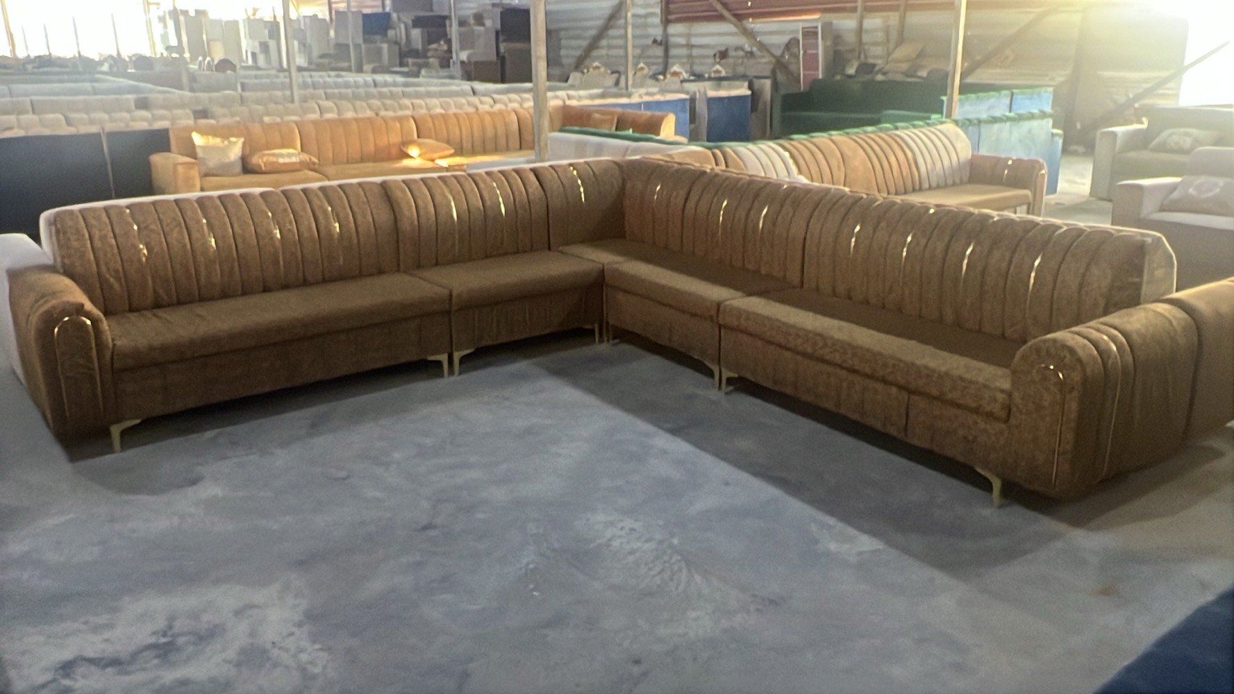 ✨ عرض خاص مناسبت شهر رمضان 🌃 
احجز الآن ديوان حرف L بـ 10 مقاعد مع طبلة + 4 كوشات هدية فقط بسعر 350الف !

📌 رقم الهاتف: *********** وتساب 

🔹 ضمان 3 سنوات
🔹 تصميم أنيق: مقعد بلوك أسود مع خشب جام روسي فاخر
🔹 خدمة توصيل متوفرة داخل بغداد وجميع محافظات العراق بأسعار مناسبة

⚡ لا تفوت الفرصة.. الكمية محدودة! ⚡