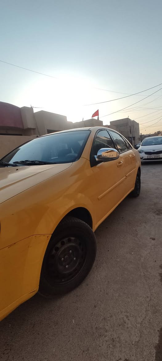 يالله السلام عليكم للبيع اوبترا شركة عامة موديل 2010 كير محرك صدر كله جديد تخم تاير جدد حادثة الجاملغ خلفي والجاملغ الامامي مبدل  الي بالبنيد اثر فابلون يروح بالكاز  سيارة يحتاجله صبغ فقط  سعره 60   رقمه مثنى عليه غرامه 100الف عليه هي والسنوية ساقطة ايضا عليه غرامته للأستفسار *********** *********** عنوان بغداد شهداء البياع
