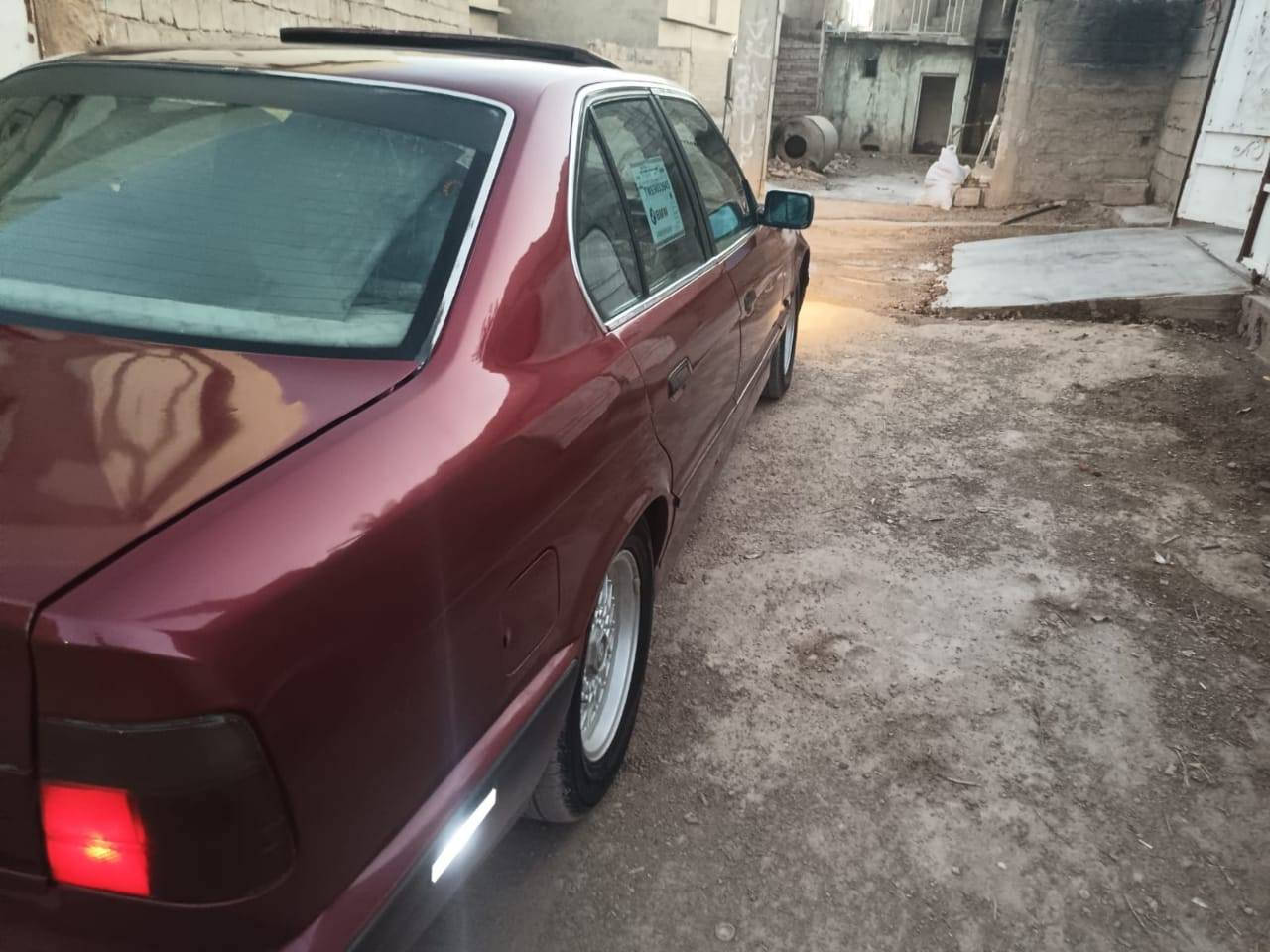 بي ام للبيع محرك 520رقم سنويه جديد تعمير جديد سياره لوك بس كنترول بيبان عاطل اتصال *********** سعر 50بي مجال مكان سياره طوز خورماطو
