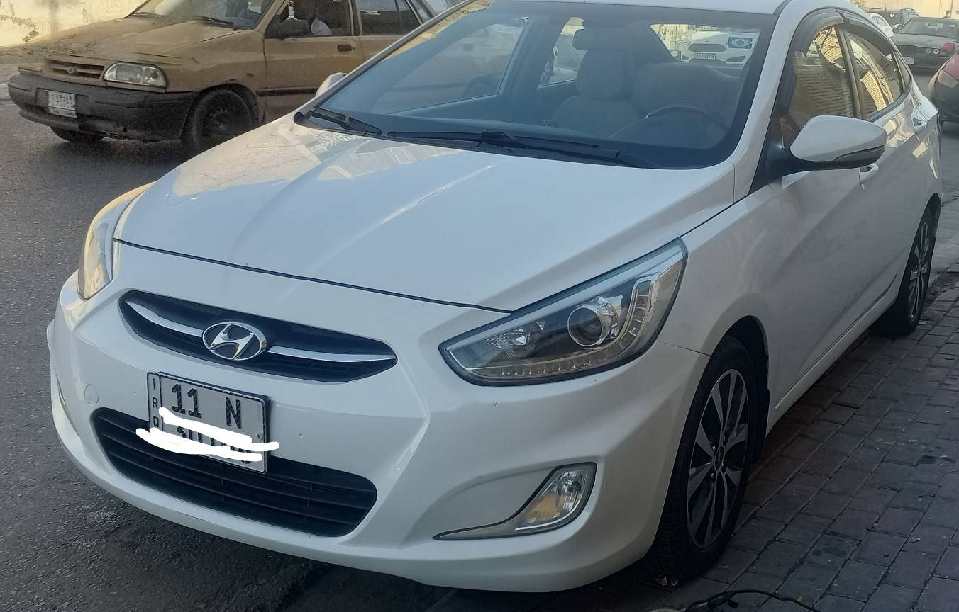 هونداي اكسنت 2015 خليجي موجودة في كربلاء فول بسمي موجودة في كربلاء محرك 1600 ماشيه 64 الف بيه صبغ دور الجاملغ الخلفي وشويه بالباب السعر 105 للاتصال *********** كربلاء, العراق
