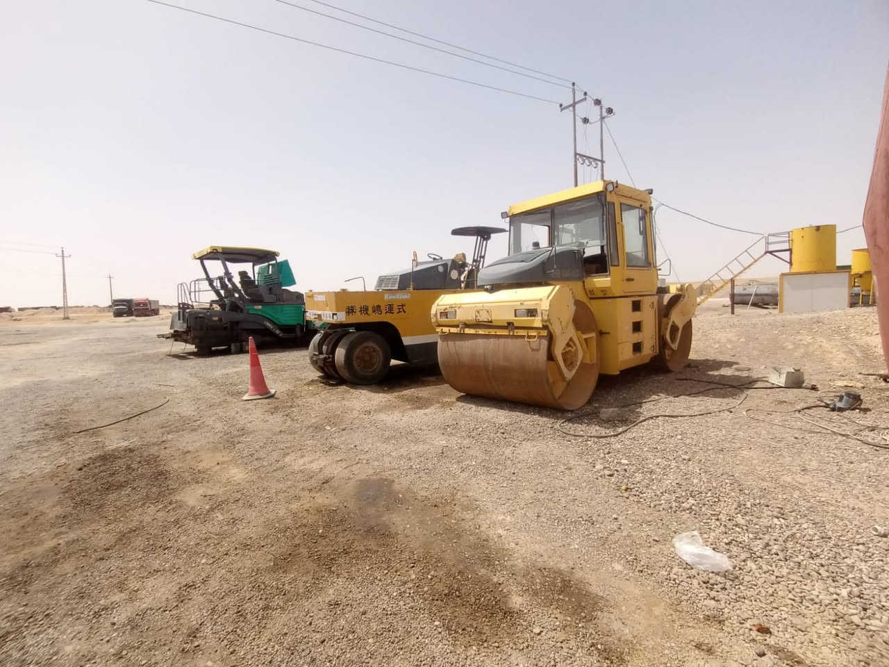 معمل أسفلت للبيع!
مواصفاته :

معمل اسفلت ماريني ايطالي مع معداته 

المعدات : 

فارشة فوگل تفرش 8,5 موديل 2007 + شفلات عدد 2 حجم 95 نوع الشفلات لبهير و كاوسكي + حادلة ستيلية موديل حديث + مطاطية + تريله لودر + منضومة بوليمر + كسارة حجم كبير + 4 مولدات + خزانات زفت عدد 3 + تانكي خليط عدد 3 + تانكي 110 الف گاز + حاوية خزن + كرفانات عدد 3 

الموقع 

الأنبار - الرمادي 

للأستفسار عن باقي التفاصيل الأتصال على الرقم التالي : 

***********
