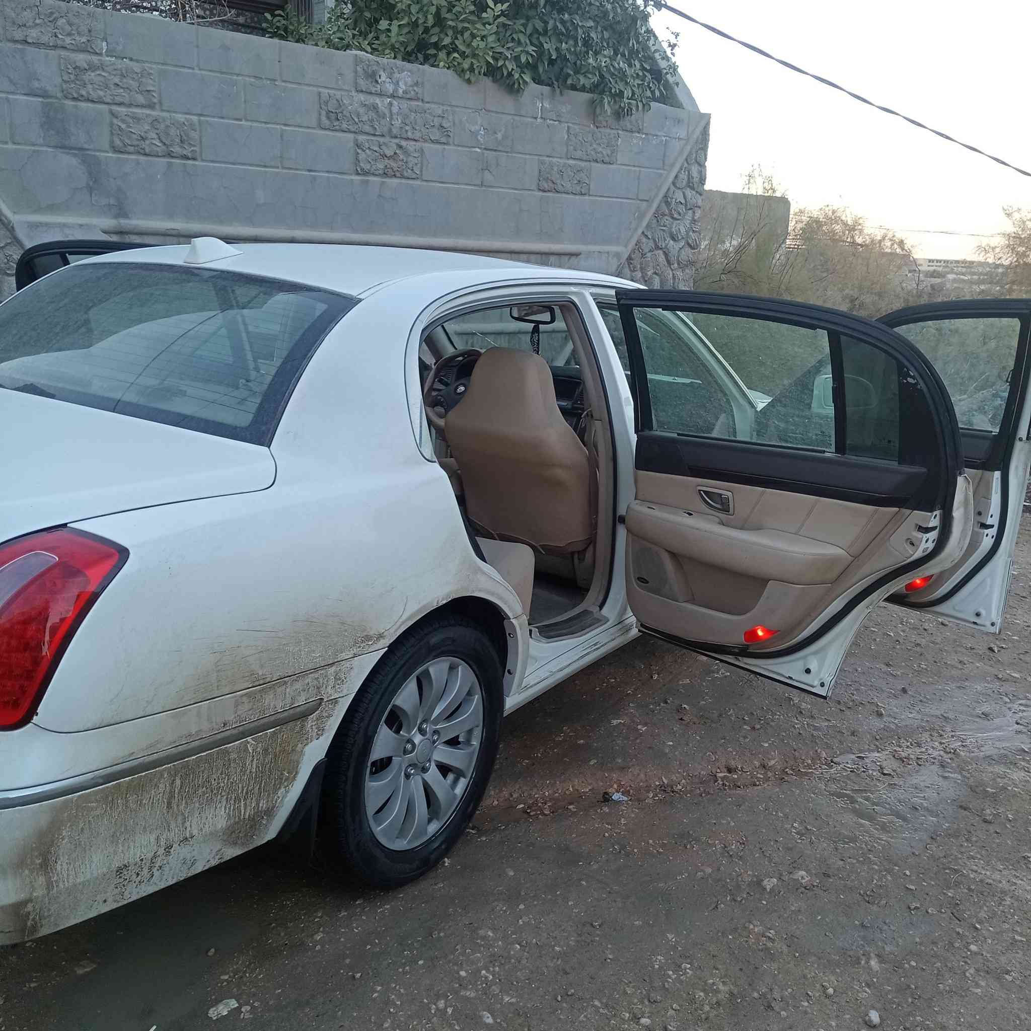 السلام عليكم من رخصه الادمن الكروب كيه امانتي 2008رقم بغداد باسمي تحويل ثاني يوم السعر   82وبيه مجال
الرقم *********** 
العنوان بابل
