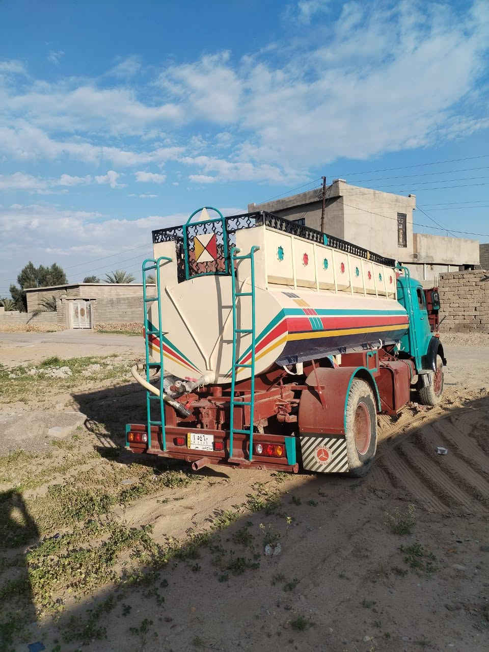 ابو ردين ٧٩للبيع الحمولة ٦طن مكفول كفالة عامة رقم صلاح الدين 
المكان بيجي صلاح الدين
***********
