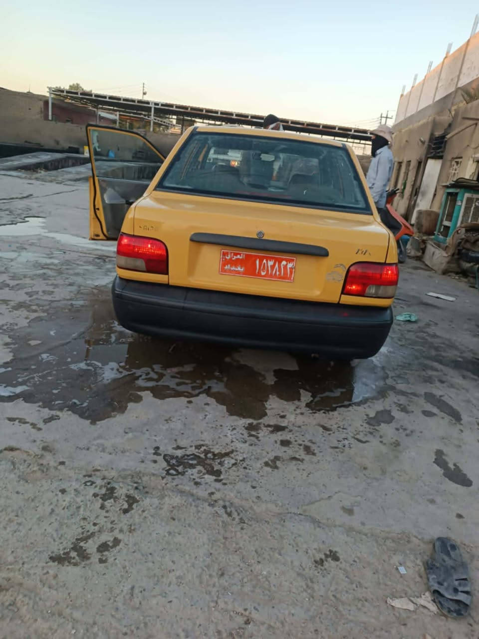 سلام عليكم سايبه موديل 2012 مكانه بابل راعيه ب بغداد عندي مستمسكاته سعر 19 ورقه ***********
