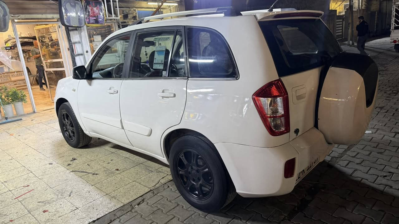 للبيع شيري تيكو موديل 2014  كير ميكانيك مكينه 2000 المرغوب رقم اربيل انكليزي تحويل مباشر بيها قطع صبغ خارجي بدون دواخل جاهزه كير مكينه صدر خلفي امامي تبريد مابيها اي نقص خير من الله السعر 58 مكانها بغداد الشعب للستفسار ***********
