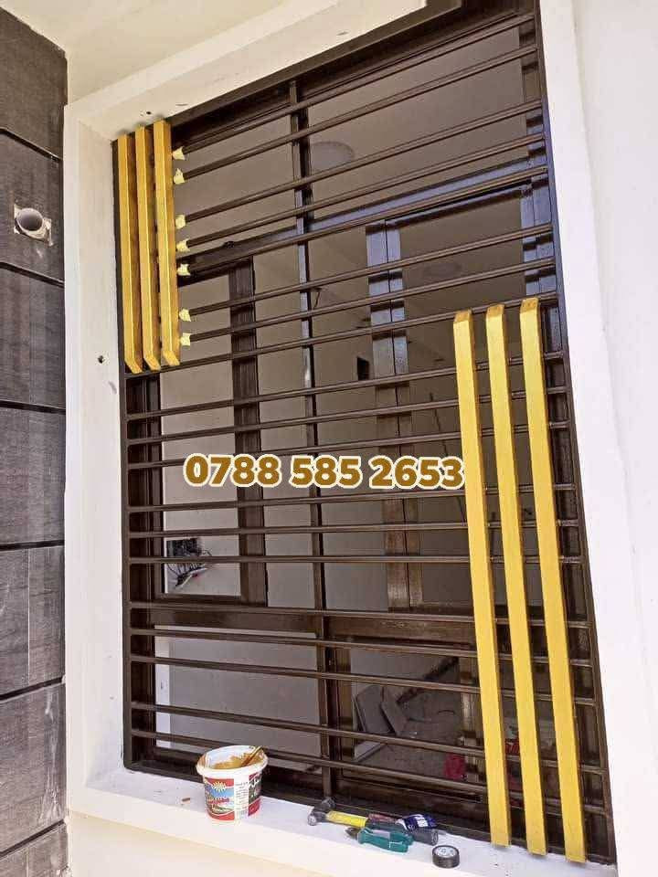 جزء من اعمالنا🎨 نوفر لكم كادر أصباغ أبواب وشبابيك – شغل مضمون
🔹 صبغ جديد وتجديد
🔹 صنفرة ومعالجة خدوش وصدأ
🔹 دقة ونظافة بالعمل
🔹 مواد ممتازة وأسعار مناسبة
🚪 أبواب خشب وحديد
🪟 شبابيك
🏠 بيوت – شقق #اسعار_مناسبه
‎0788 585 2653
