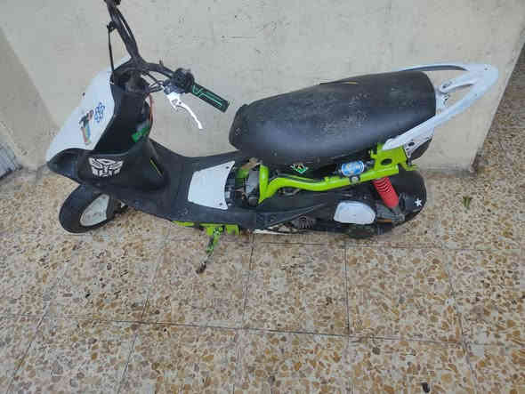 ماكس عدله مال العب 
مكينه مامفتحه 
شاصي فسفوري 
كلج خلفي رياضي 
ويل نجمه 
صالنصه رياضي 
تايرات جدد 
عوزهه بس كلج امامي متفلش بس تمشي
السعر 290
مكاني بغداد مدينة الصدر 
رقمي ***********
ما متواجد خاص ولا ارد عل تعليقات 
خابر وتدلل والحد يغني رجان الن 
كلشي موجود وكلشي اب سعره
وتحياتي الى الجميع
