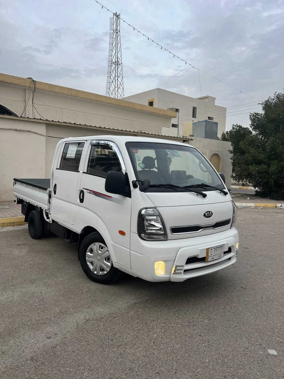 السلام عليكم ورحمة الله وبركاتة

كيا دبل قمارة محرك 3000 مسكر كير اوتماتيك موديل 2020 فول مواصفات سياره كفاله عامه من البارد والضربه 

ماشية = 54.000 Km 

السعر = 185 ورقة وبيه مجال

للأستفسار = *********** 

مكان السيارة = الفلوجة
