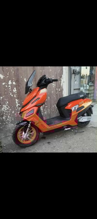 HIS F1 • ٣٥٠٠ واط • سرعة ١٠٠