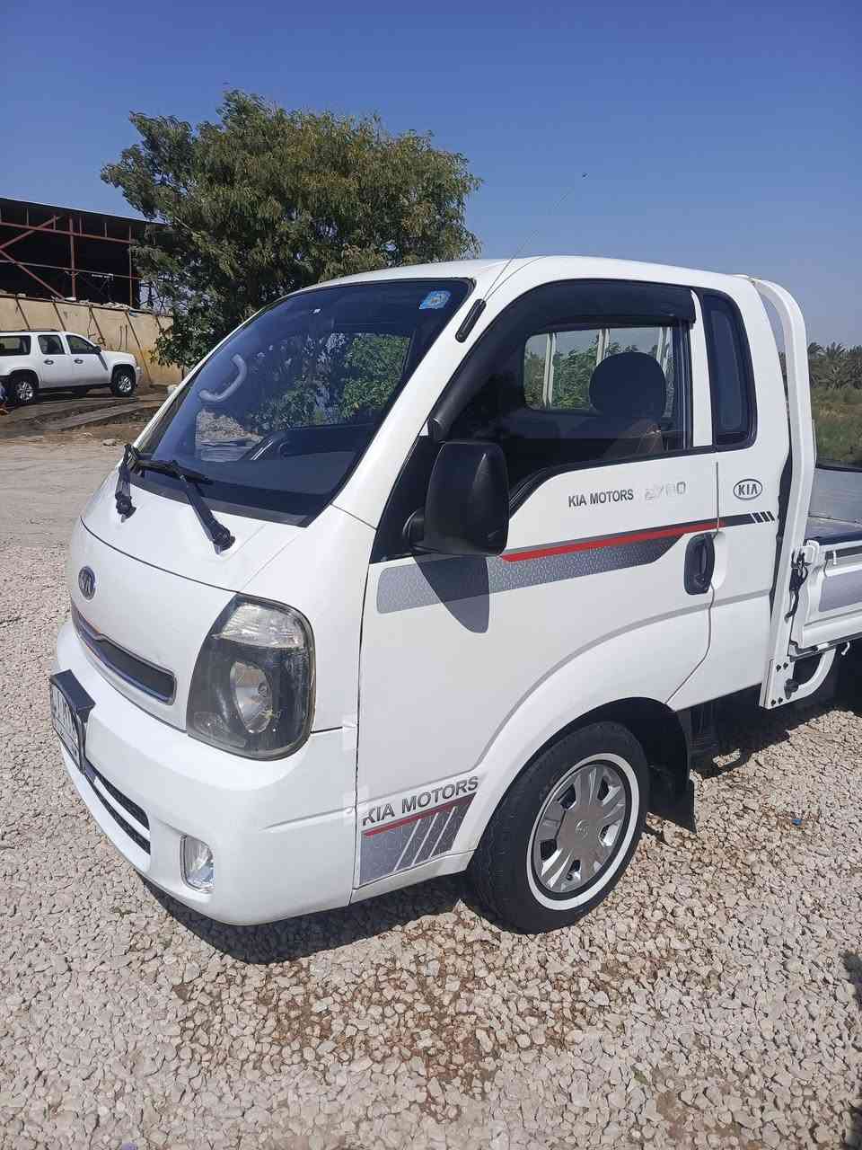 2013مكفوله سنويه ال 28رقم نجف سياره جاهزه السعر 98مكان نجف قضاء مشخاب ‭0788 576 7478‬
