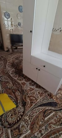 ١٠٠ خزانة • كابينات