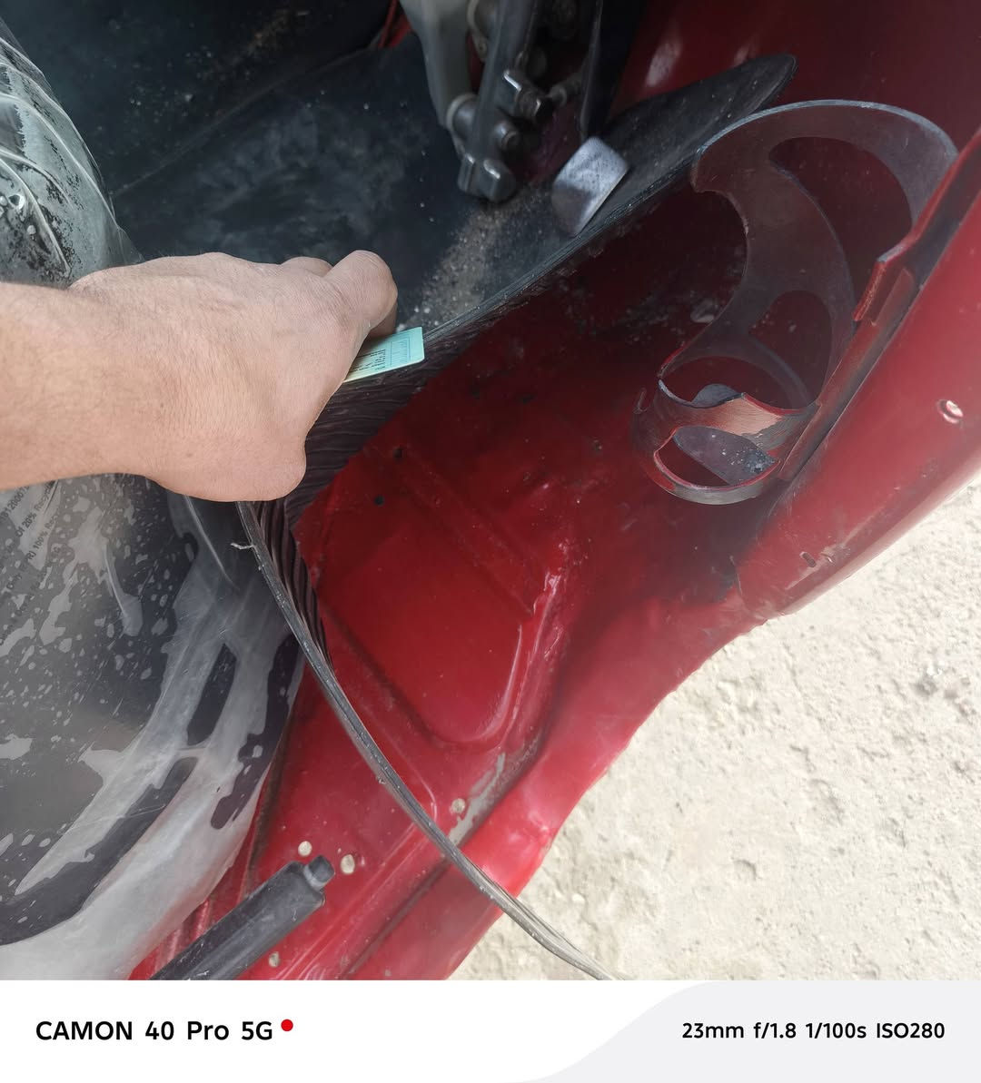 سلام عليكم تكتك مديل 2017/12/11 يوم واحد وطب ب 2018 جاهزة من كلشي وتفاصيل بل فديو مكان كربلاء حي الغدير خاص مقفول التواصل  على *********** السعر  4/500 مجال شي قليل
