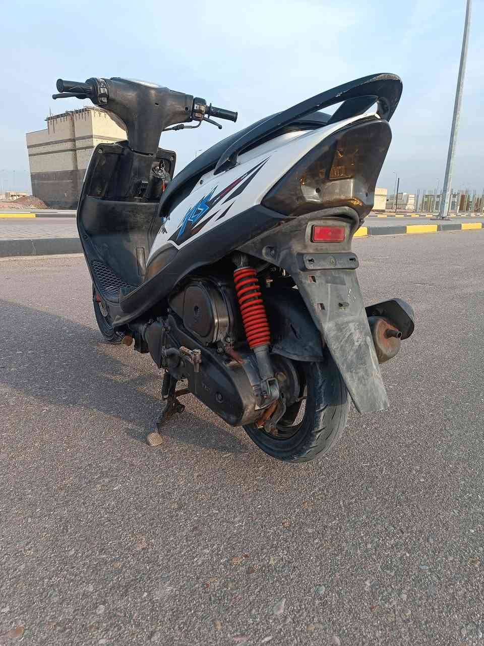 السلام عليكم ورحمة الله وبركاته
دراجة ماكس عدلة ياباني مال رمبة بلادية
مكاني بصرة ابو صخير / ***********
