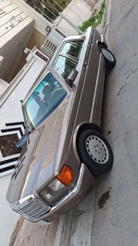 للبيع موديل ١٩٩٠ تعمير جديد مكينة ابلادية  السعر ٨٠ ورقة وبيهة مجال   ...