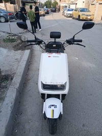 دراجه شحن • ٥ بطاريات • بدون عنوان