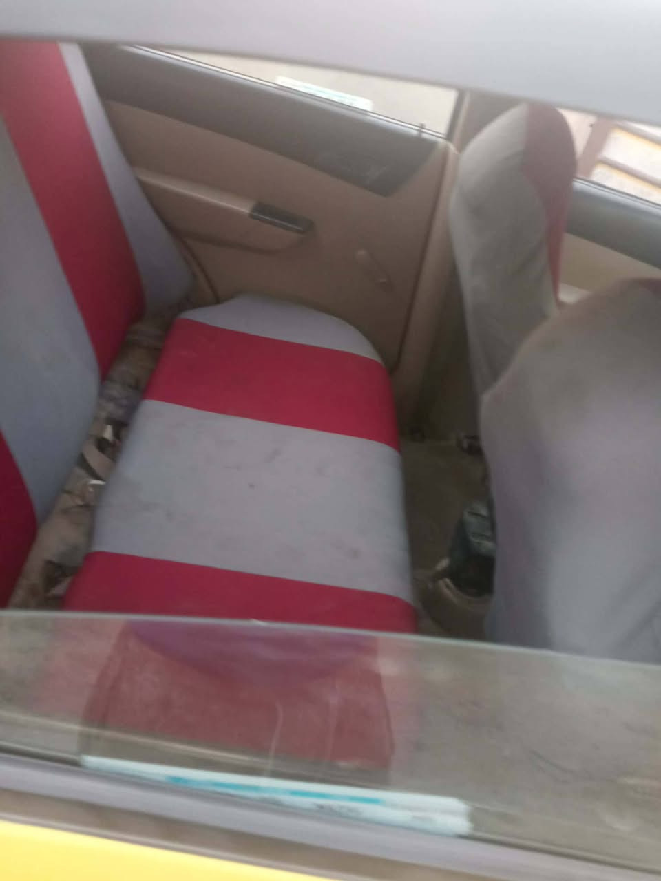 للبيع افيو موديل ٩كير مكينه حداديه تبريد سياره حلوه تخم تاير رقم نجف مكان السياره حله شارع ٨٠السعر ٤٠ او بيها مجال رقم التلفون ***********

